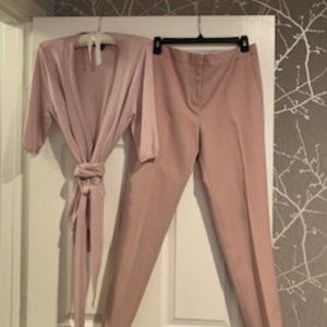 Monochromatic mauve sweater & ankle trouser set